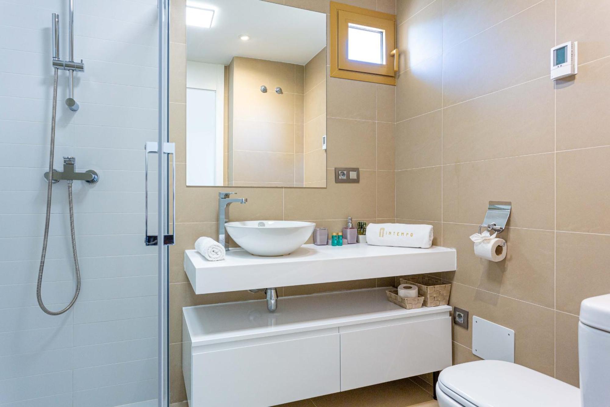 Intempo By Holuxe - 051- 5Th Floor Apartment Benidorm Luaran gambar